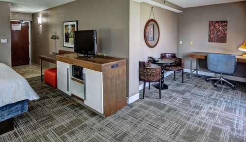 One King Bed, Non-Smoking