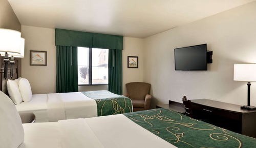 Zimmer, 2 Queen-Betten, barrierefrei, Nichtraucher