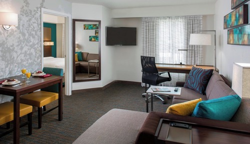 Suite, 1 Schlafzimmer, Nichtraucher (Hearing Accessible)