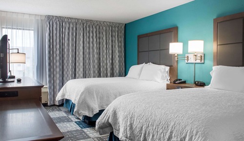 Zimmer, 2 Queen-Betten, Nichtraucher