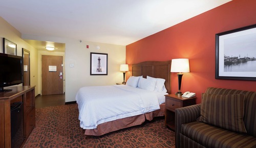 1 King-Bett und 1 Schlafsofa