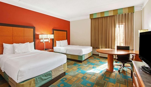 Zimmer, 2 Doppelbetten, Nichtraucher