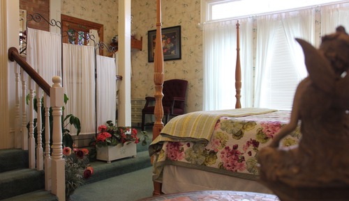 Secret Garden, Ground Floor