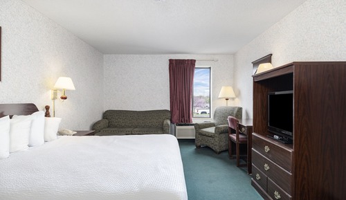 Zimmer, 1 King-Bett, Nichtraucher, Kühlschrank und Mikrowelle