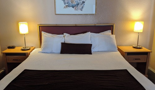 Efficiency, Standardzimmer, 1 King-Bett