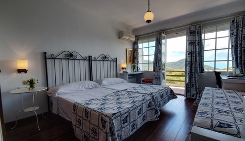 Dreibettzimmer