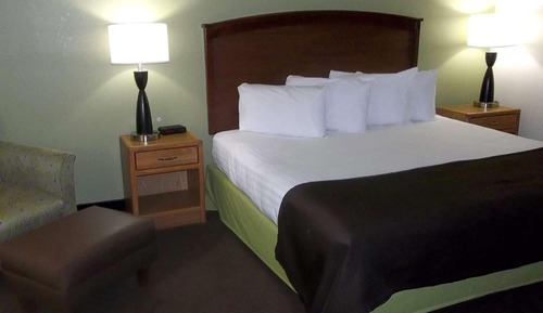 Suite, 1 King-Bett, Nichtraucher, Whirlpool (Second Floor, Fireplace)