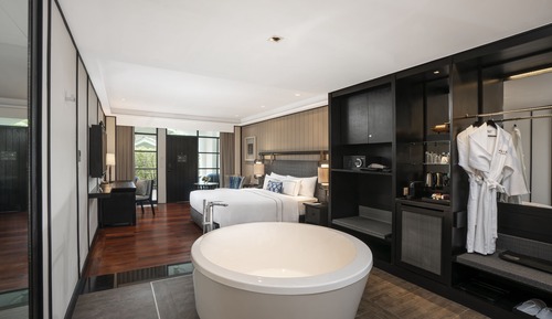 Premium-Zimmer, Poolseite