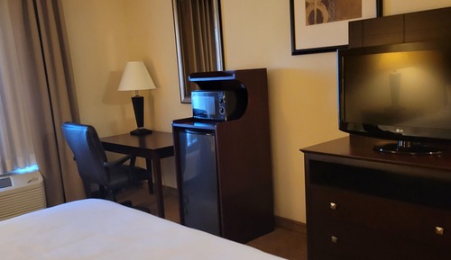 Zimmer, 1 King-Bett, barrierefrei (Roll In Shower)