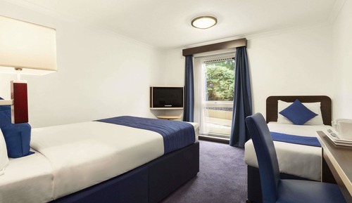 Zimmer, Mehrere Betten, Nichtraucher