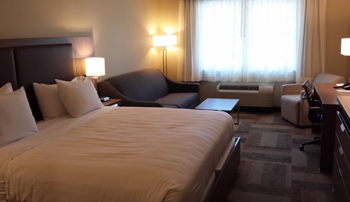 Deluxe Room, 1 King Bed Not Ocean View