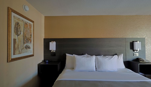 Standardzimmer, 2 Queen-Betten, Nichtraucher, Poolblick