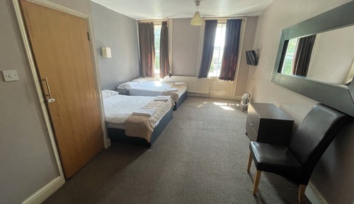 Standard-Vierbettzimmer, 2 Doppelbetten