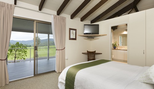 Standard-Suite, 1 Schlafzimmer, Nichtraucher, Balkon (Mt Warning View - B&B)