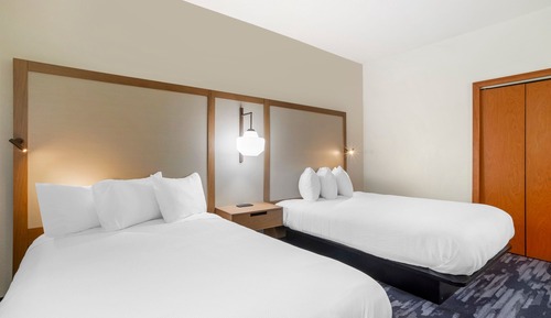 Zimmer, 2 Doppelbetten, Nichtraucher