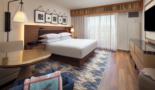 Deluxe-Zimmer, 1 King-Bett, Nichtraucher, Poolblick