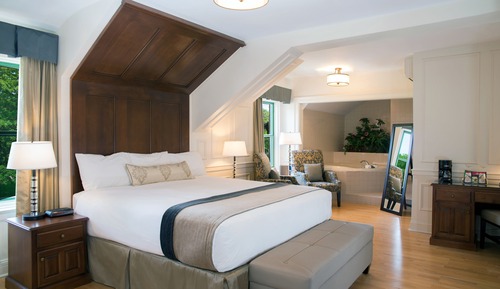 Suite, 1 King-Bett