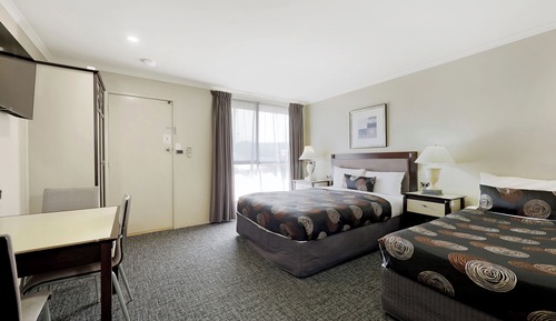 Executive-Zweibettzimmer (1 Queen & 1 Single Bed)