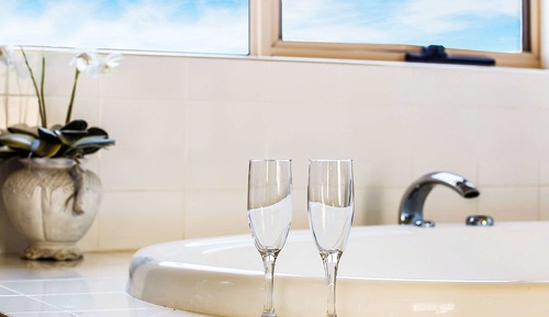 Premium-Suite, Whirlpool
