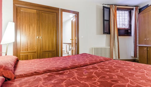 Dreibettzimmer (extra bed)