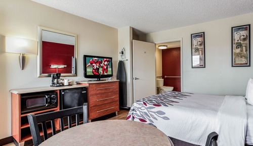 Deluxe-Zimmer, 1 Queen-Bett, barrierefrei (Smoke Free)