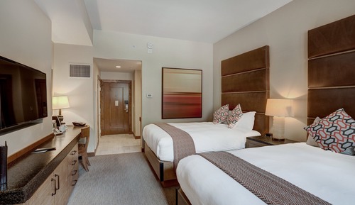 Zimmer, 2 Queen-Betten (Lodge)