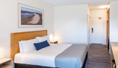 Privilege, Zimmer, 1 King-Bett