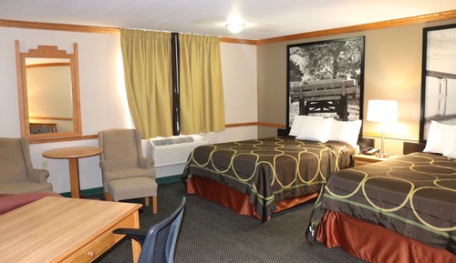Zimmer, 2 Queen-Betten, Haltegriffe in der Badewanne, Nichtraucher