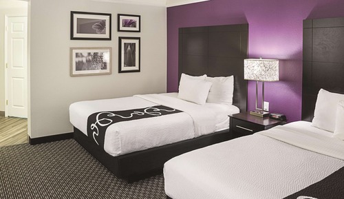 Zimmer, 2 Doppelbetten, barrierefrei, Nichtraucher (Mobility/Hearing Impaired Accessible)