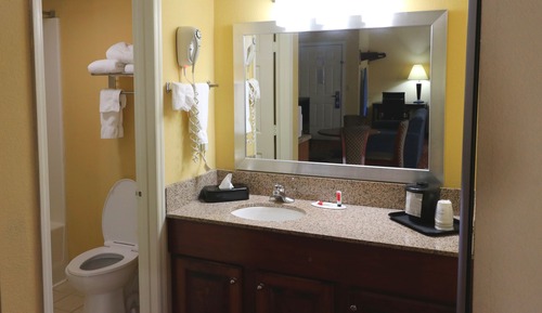 Upgraded, Suite, 2 Queen-Betten, Nichtraucher