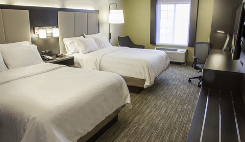 Zimmer, 2 Queen-Betten, Nichtraucher