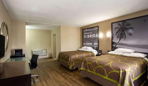 Zimmer, 2 Queen-Betten, Nichtraucher