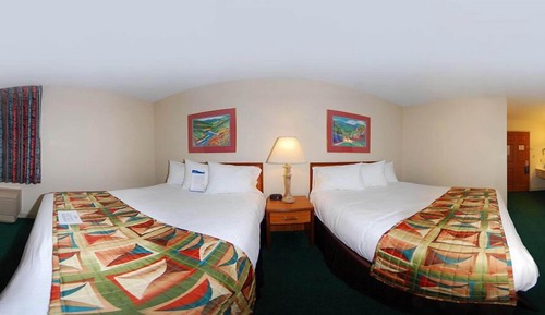 Zimmer, 2 Queen-Betten, Nichtraucher