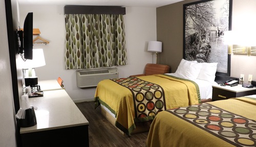 Zimmer, 2 Doppelbetten, Nichtraucher