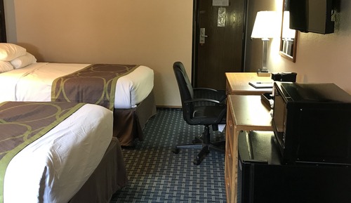 Doppelzimmer, 2 Doppelbetten