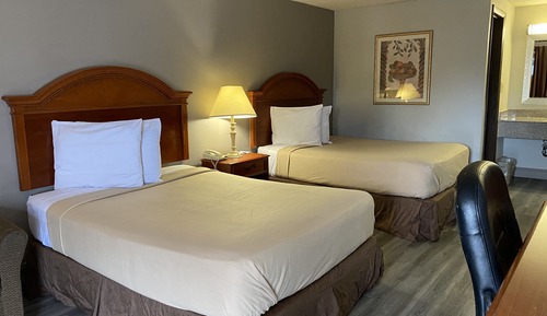 Zimmer, 2 Doppelbetten, Raucher