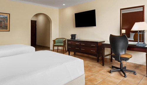 Executive-Zimmer, 2 Doppelbetten, Balkon