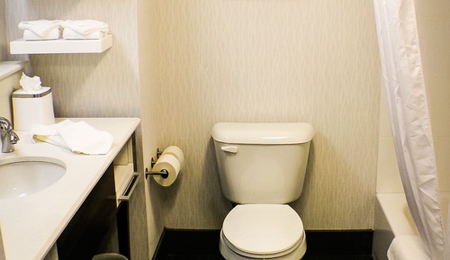 Zimmer, 2 Queen-Betten, Nichtraucher, Kühlschrank und Mikrowelle