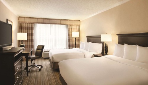 Zimmer, 2 Queen-Betten, Nichtraucher