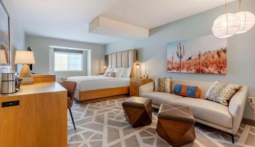 Studiosuite, 1 King-Bett, barrierearm, Nichtraucher (Roll-In Shower)