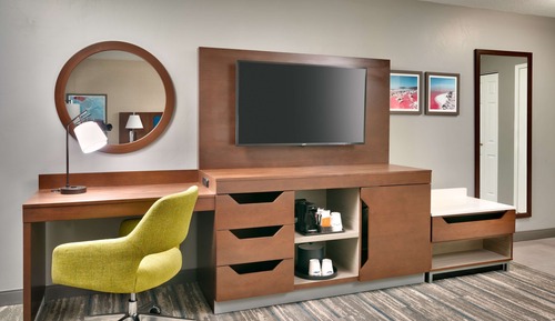 1 King-Bett, Nichtraucher, Corner