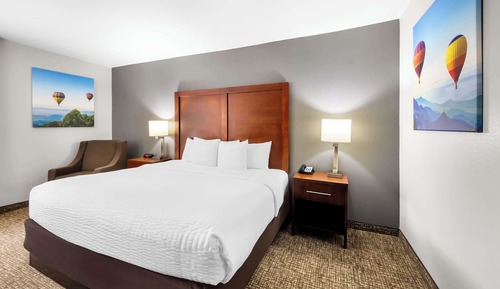 Zimmer, 1 King-Bett, barrierefrei, Nichtraucher