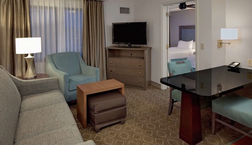 Suite, 1 Schlafzimmer, barrierefrei, Badewanne (Mobility & Hearing)