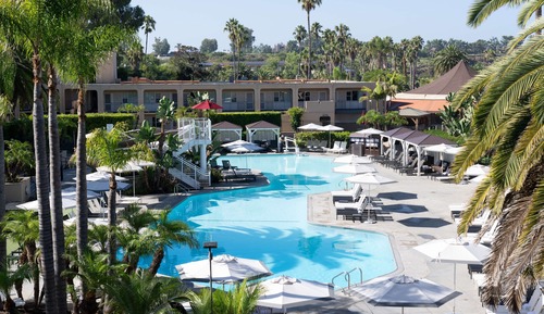 Zimmer, 1 King-Bett, Poolblick