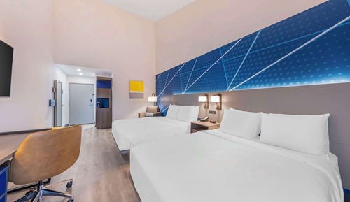 Standard Room, 2 Queen Beds, Balcony