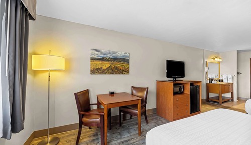 Standardzimmer, 2 Queen-Betten, Nichtraucher, Kühlschrank und Mikrowelle (Pet Friendly)