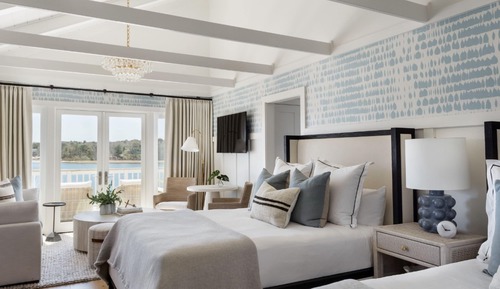 Hydrangea Water View Two Queen