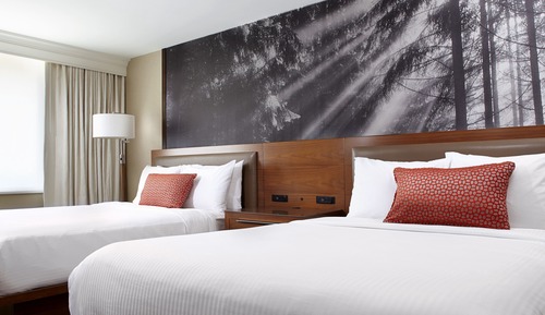 Zimmer, 2 Queen-Betten