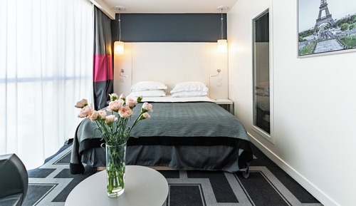 Standardzimmer, 1 Queen-Bett (Bath/Shower Combo)