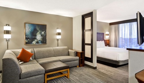 Zimmer, 1 King-Bett und Schlafsofa (High Floor)